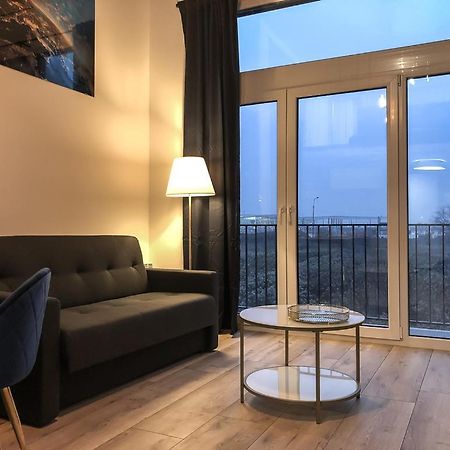 Airport Apartment Wroclaw Bagian luar foto
